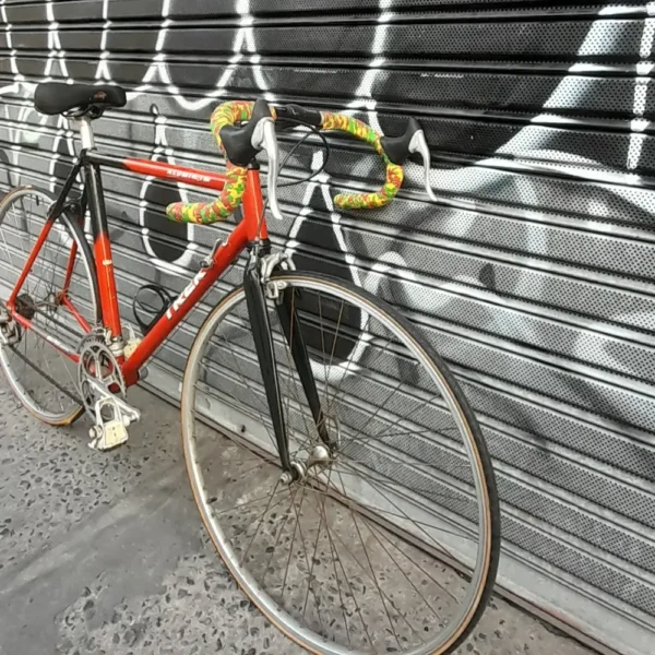 TREK Estilo Carrera Old School SKU0032 05