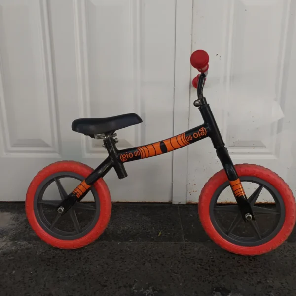 PATACLETA NIÑOS 01 PORTADA BICICLETA USADA