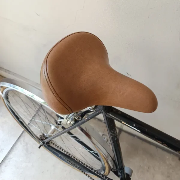 ROEUEN PASEO ANTIGUO HOMBRE 02