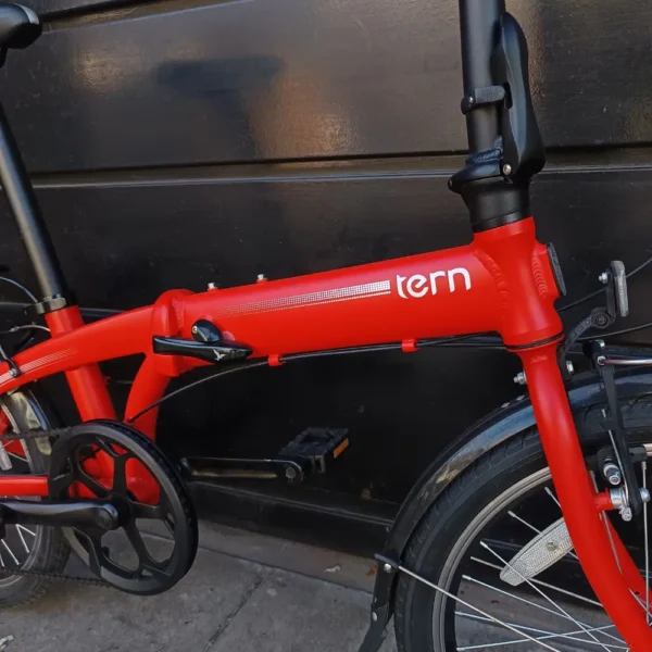 TERN LINK A7 PLEGABLE 01 PORTADA BICICLETAS USADAS