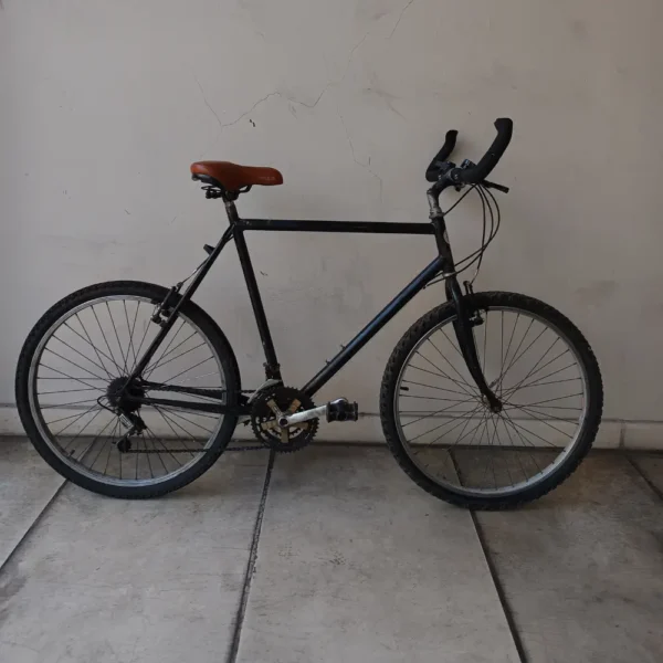 MTB HIBRIDA 01 PORTADA BICICLETA USADA
