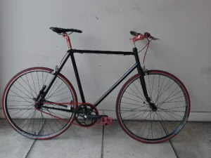 FIXIE PORTADA 01 BICICLETA USADA